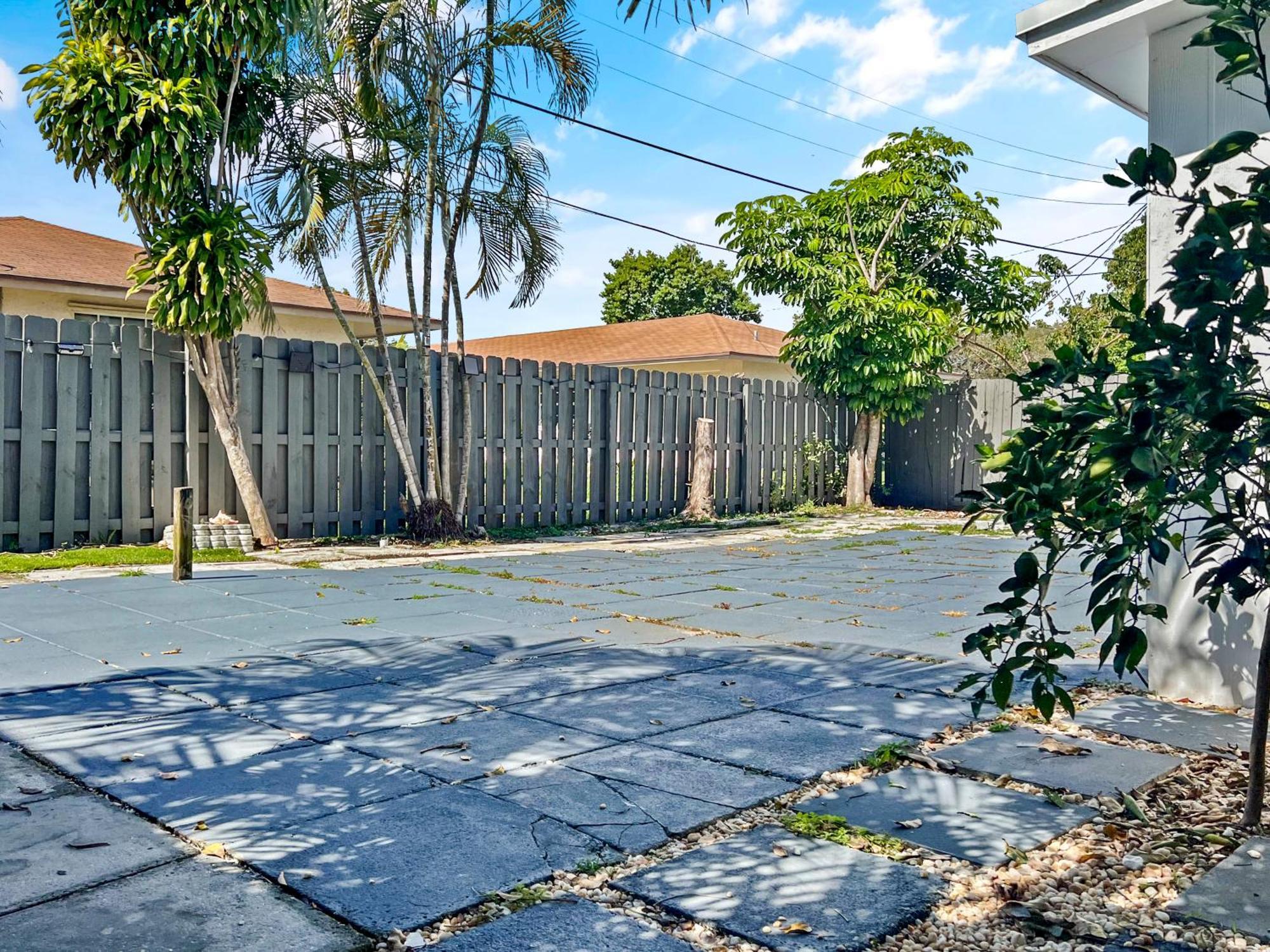 Stylish & Cozy Escape Near The Beach- Free Parking, Backyard, Private, Bbq Pompano Beach Exterior foto